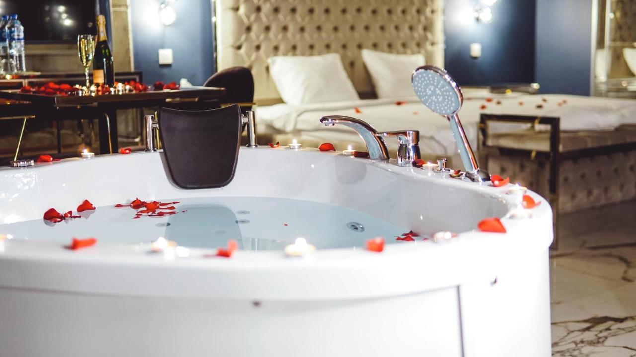 Mas Suites Karakoey Istanbul Bagian luar foto