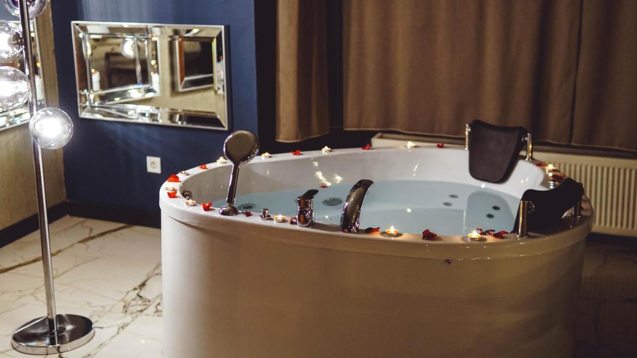 Mas Suites Karakoey Istanbul Bagian luar foto