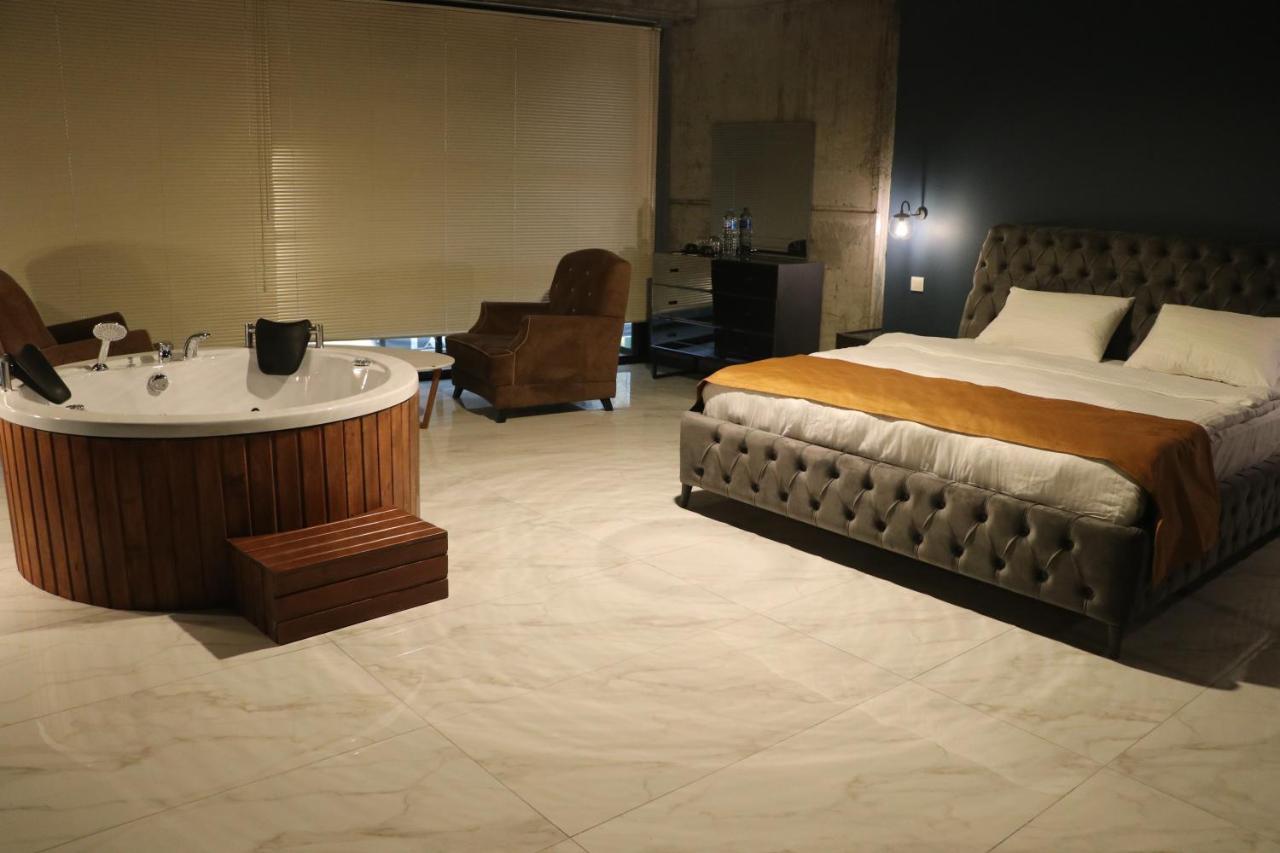 Mas Suites Karakoey Istanbul Bagian luar foto