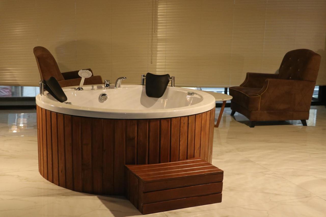 Mas Suites Karakoey Istanbul Bagian luar foto